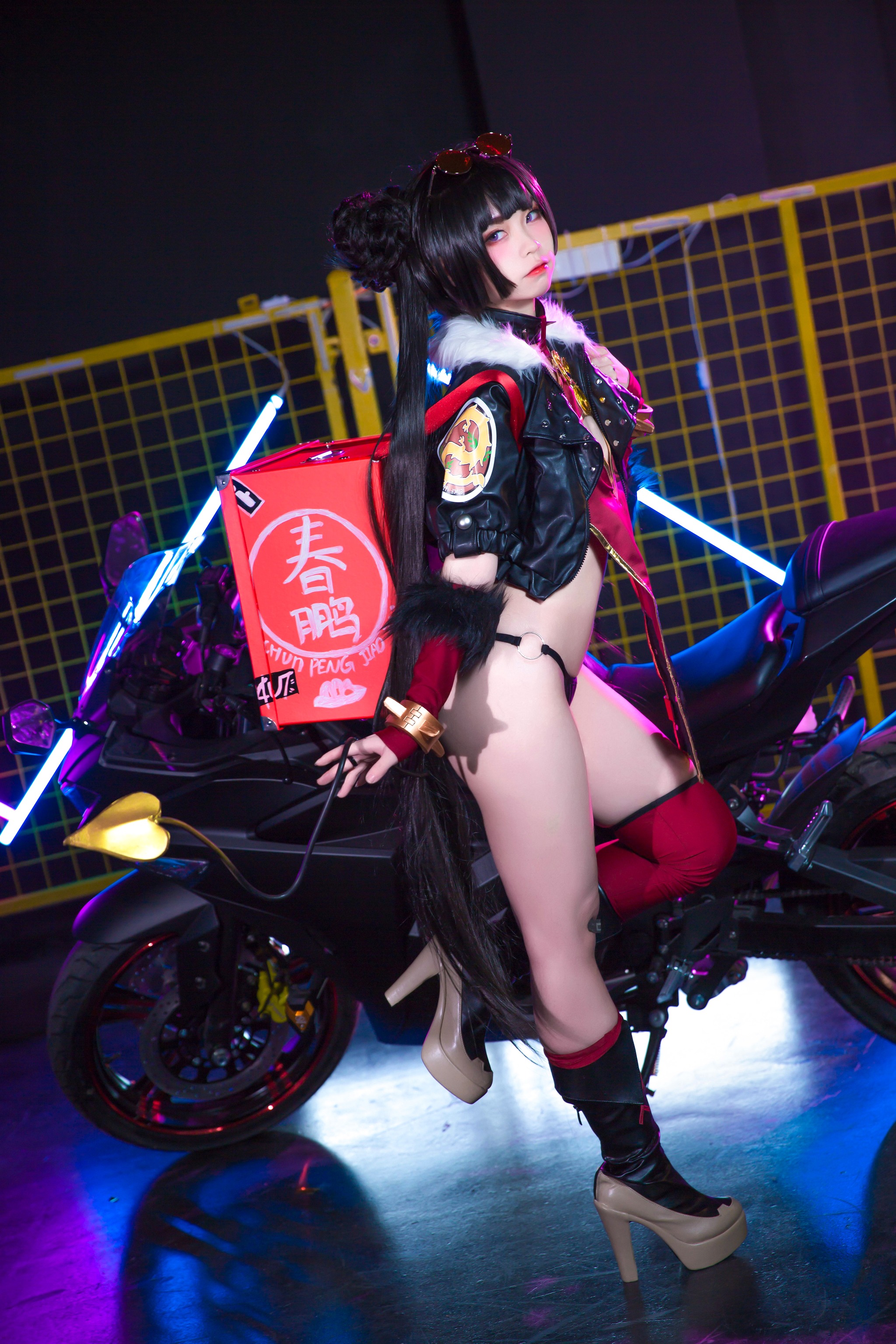 G44不会受伤 - NO.009 春鹏饺子外卖小妹 [24P]-XikXak